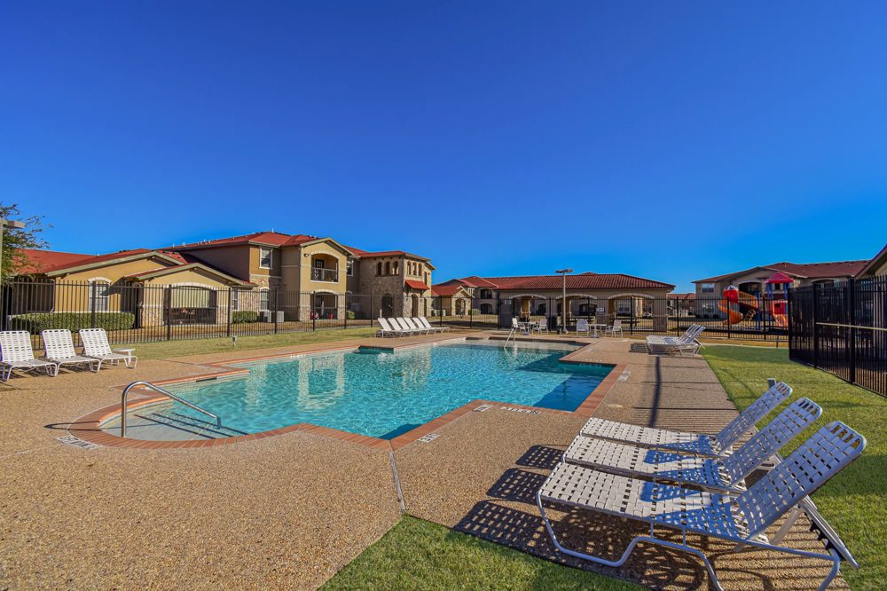 Cimarron Springs (817) 6457999